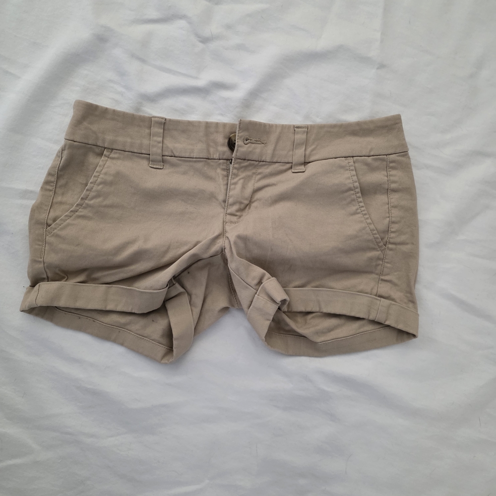 American Eagle Outfitters Women's Cargo Shorts - Tan